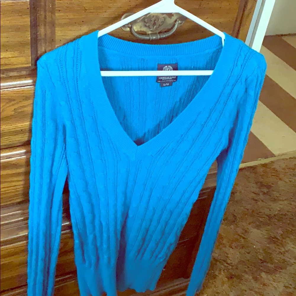 American Eagle blue sweater